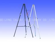 3-Leg Black/Silver Finish Telescoping Easel   (EASEL)