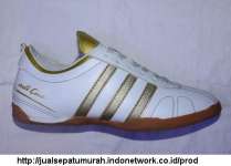 Sepatu Futsal Adidas Adicore FE Putih-Gold ( UK 39-43)