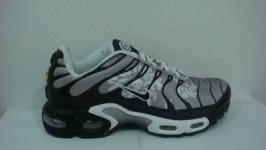 sell new nike air max tn/shox/jordan/AF1/bape shoes