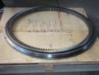 slewing bearing in marine crane