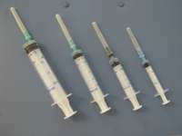 diposable luer slip syringe needled