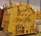 Limestone impact crusher