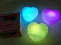 LAMPU LOVE NYALA 7 WARNA