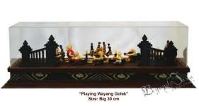 Playing Wayang Golek ( 30 cm)