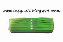 Tas Pesta / Clutch Bag Lipit Swarovski Hijau Daun ( KODE 343)