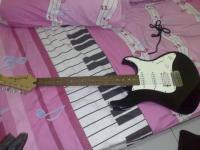 guitar Yamaha PAC -012