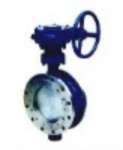 Triple eccentric butterfly valve