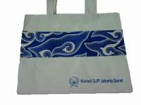 Goody Bag kombinasi Batik