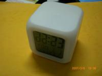 Colour-Changing Clock w/ thermo/ alarm/ calender/ lamp