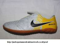 Sepatu Futsal Nike Mercurial Miracle AbuAbu-Kuning ( UK 40-44)