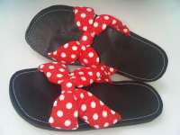 sandal rumah/ slipper-polka merah