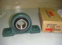 supply NSK pillow block bearings UCP208