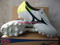 SEPATU BOLA MIZUNO GHOST CLUB 2 MD Pearl/ Black/ Lime Punch