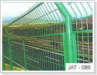 wire mesh fence