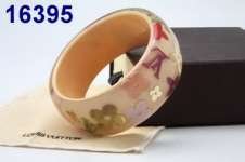 www. jordanstreets.com new arrival beautiful bracelet with good quality accept paypal