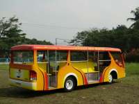 Karoseri Mobil Safari