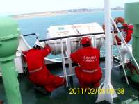 Service dan Supply alat-alat keselamatan kapal maupun industri