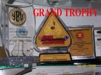 palakat,  acrilik.resin,  fiberglas.plakat,  piala,  trophy,  membuat,  mencetak,  plakat acrilik,  resin.wodden ,  patung logam ,  metal cup,  produksi langsungplakat,  piala,  trophy,  penghargaan ,  menyediakan,  mencetak,  membuat berbagai macam plakat piala