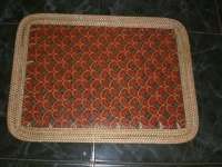 Placemate segi 4 panjang anyaman motif batik