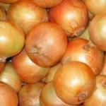 Fresh yellow onion