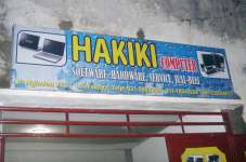 papan nama toko