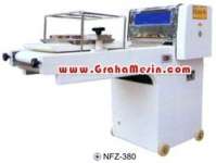 Moulding Machine ( Pencetak Adonan )