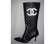 Hot sell gucci,  prada shoes and ugg,  lady boots on www.mysneakerworld.com.