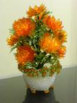 Rangkain Bunga Crysant orange dari manik - manik/ mote  acrylik