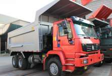 HOWO 6X4 Mining Tipper/ Dump Truck