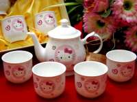 196 TEA SET HELLO KITTY