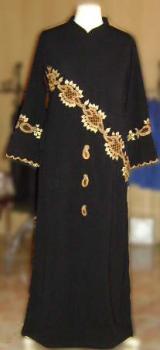 Jubah Saudi Kasidoz Hitam ' 2' Super Black Bordiran Kuning