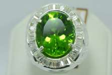 Marvelous Peridoth Big & Lustrous ( RPR 001 + Sertifikat ) = SOLD OUT / TERJUAL