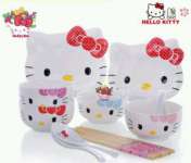 S 226 HELLO KITY TABLEWARE SET