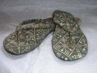 sandal jepit batik