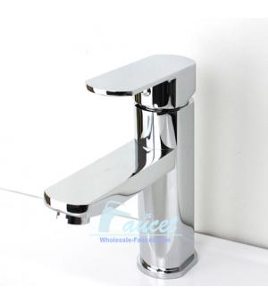 Chrome Bathroom Vanity Sink Lavatory Faucet 5657