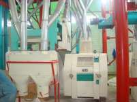 best selling maize grinder production line