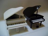 Miniatur piano