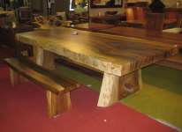 Meja Makan solid( kayu trembesi)