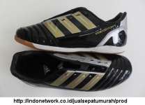 Sepatu Futsal Adidas Predator 2 Hitam-Gold ( UK 39-43)