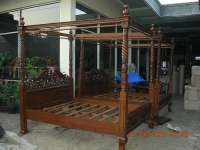 tempat tidur kanopy