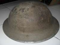 Topi Baja Tentara Inggeris Masa Perang Dunia Kedua