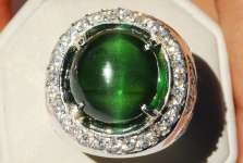 Batu Mulia Green Cat' s Eye ( CE 062)