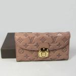 Newest designer Gucci and LV,  chanel,  fendi,  coach purse and handbag for wholesale