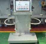 Keg simple filling machine with two ,  four heads