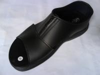 Sandal Molen hitam