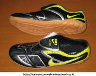 Sepatu Futsal Nike ctr 360 Hitam-Hijau ( UK 39-43)