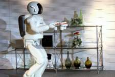 Robot sebagai Pembantu Rumah Tangga