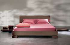 tempat tidur minimalis f8