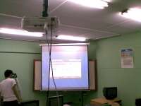 jasa pemasangan breket projector dan screen