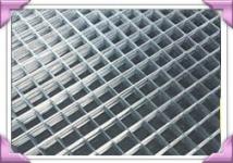 Welded wire mesh panel